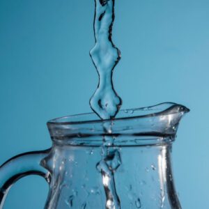 Água mineral ou filtrada: entenda as características e as diferenças
